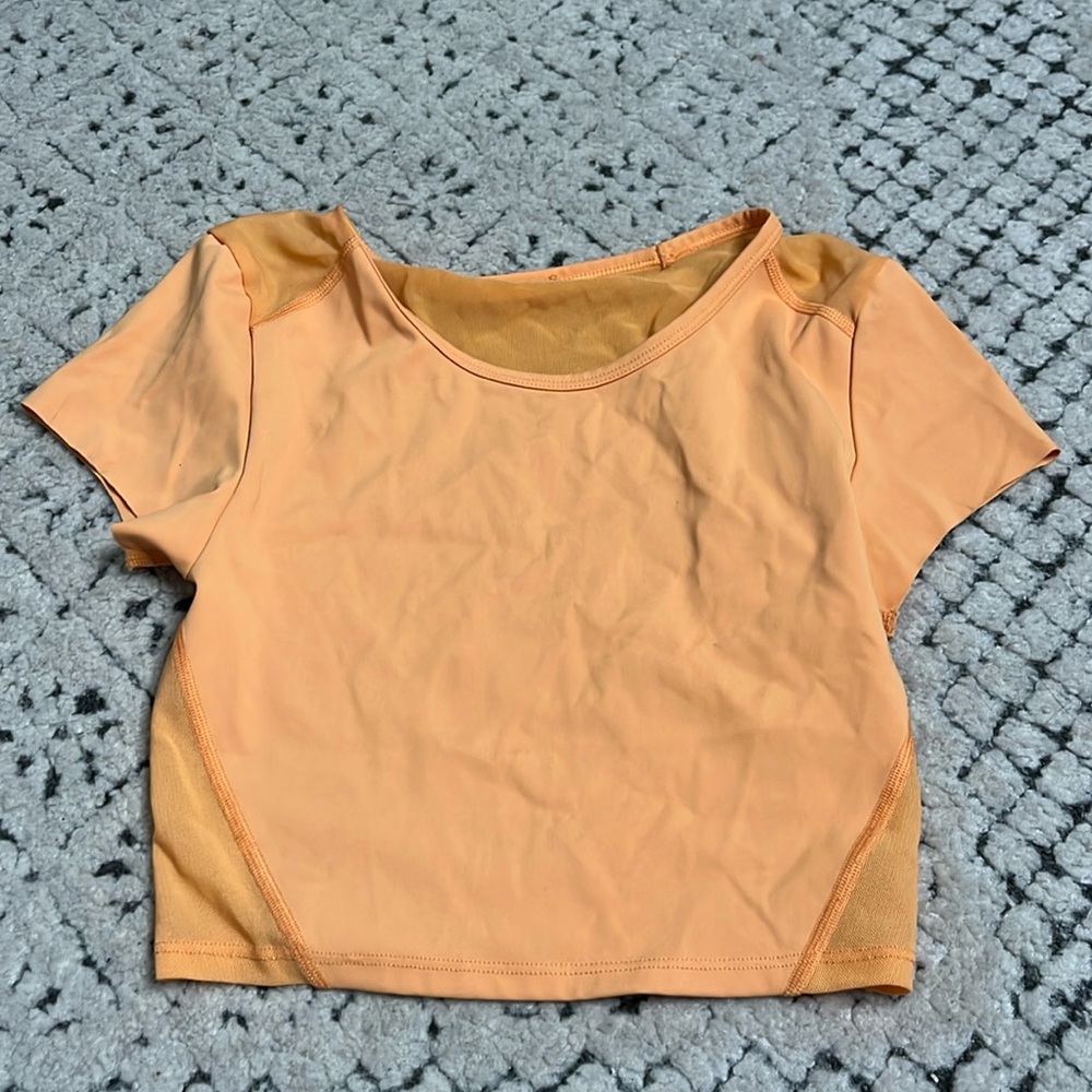 Arie shirt stretchy very nice